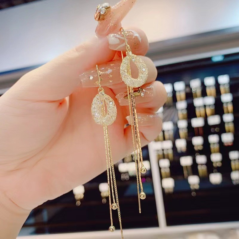 Holiday, Family Gathering, Tea Party Occasion Alloy Material 1 Pair Lady Geometric Heart Shape Flower Inlay Alloy Artificial Gemstones Drop Earrings