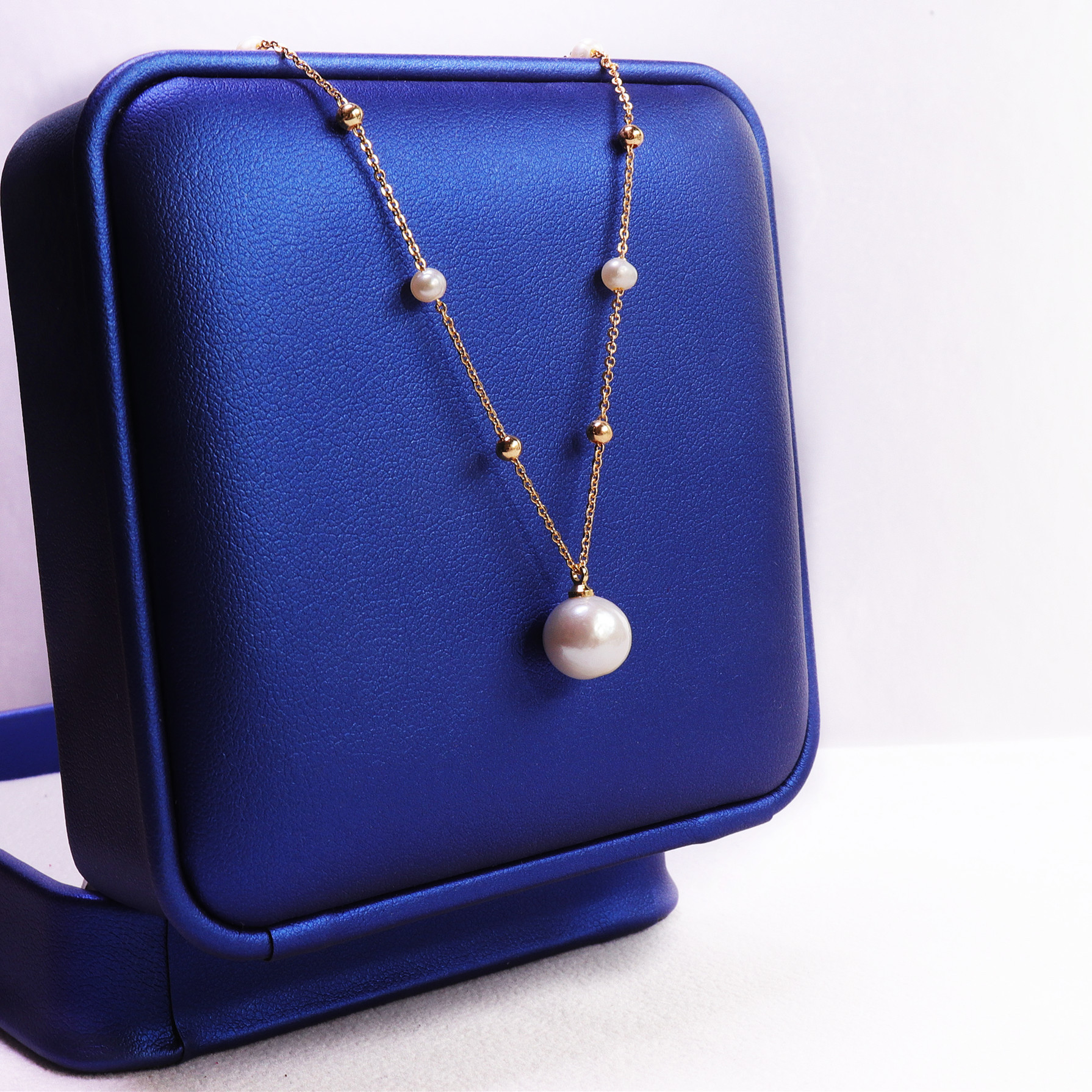 Factory direct supply fresh water pearl necklace new fashion star pendant necklace women gift wholesale generation