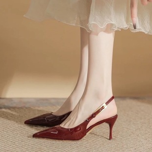 �߸�ЬŮ2025���¿���ټ������^һ�֎������Ըмtɫ��Ƥ���^��Ь