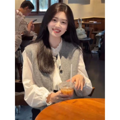韓国系ファッションの袖なしのニットカーディガンのセーターのベストの女性の木の耳元の立襟のシャツの2つのセット