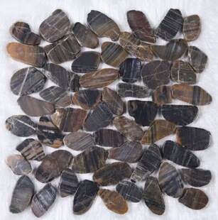 Omk Factory Natural Polished River Stone Mosaic Pebbles Splicing Garden Courtyard Floor Tiles Bathroom Background Wall