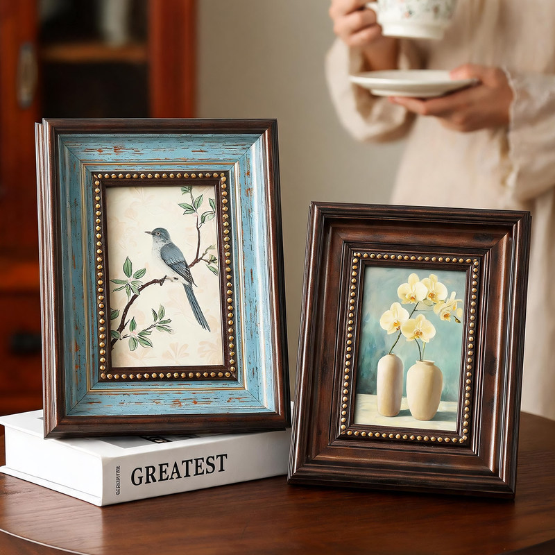 American retro-style photo frame with stand, 5-inch 6inch 7inch oil painting small frame, art work framing frame American retro-style photo frame with stand, 5-inch 6inch 7inch oil painting small frame, art work framing frame