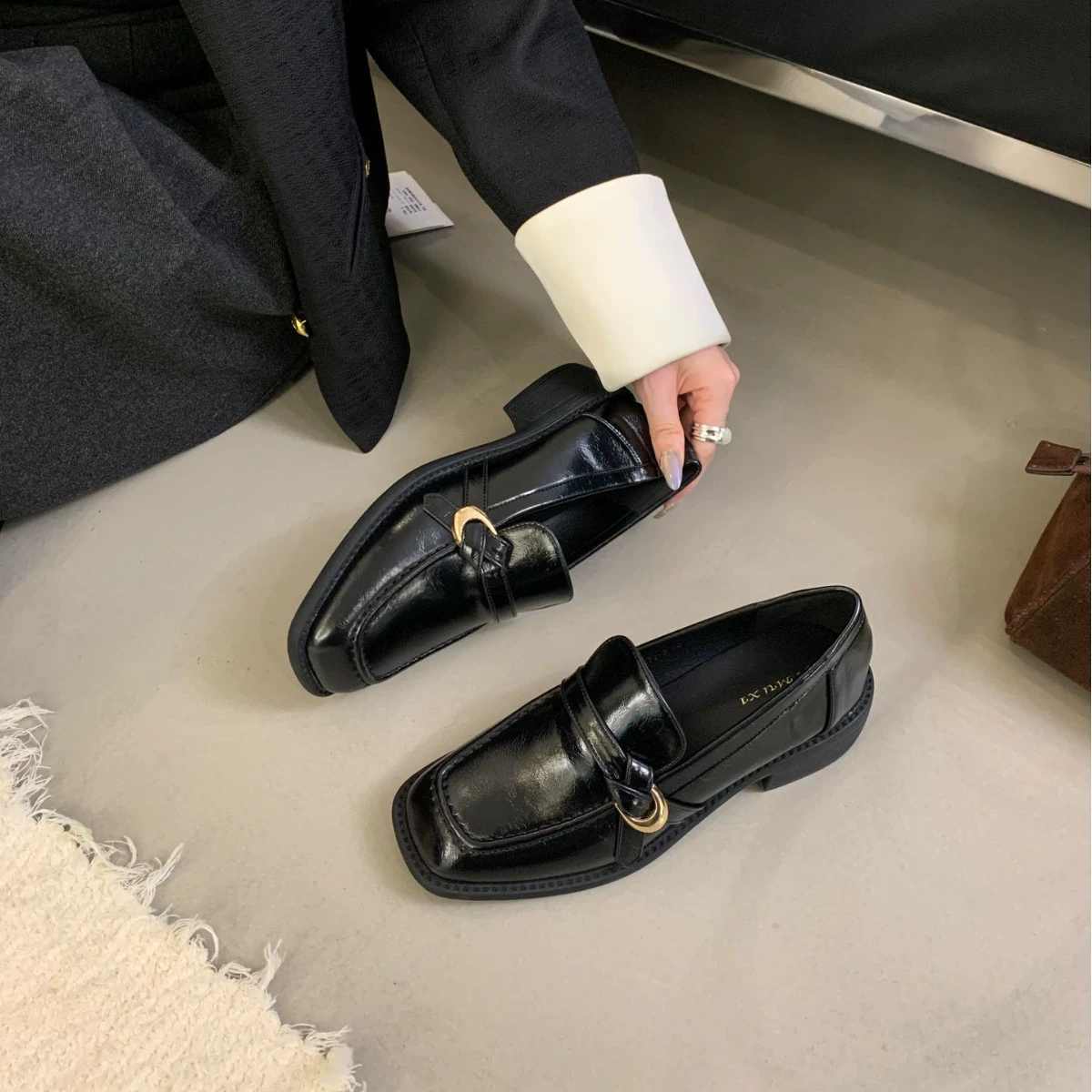 2025 новые туфли на низком каблуке Lefu для женщин в британском стиле