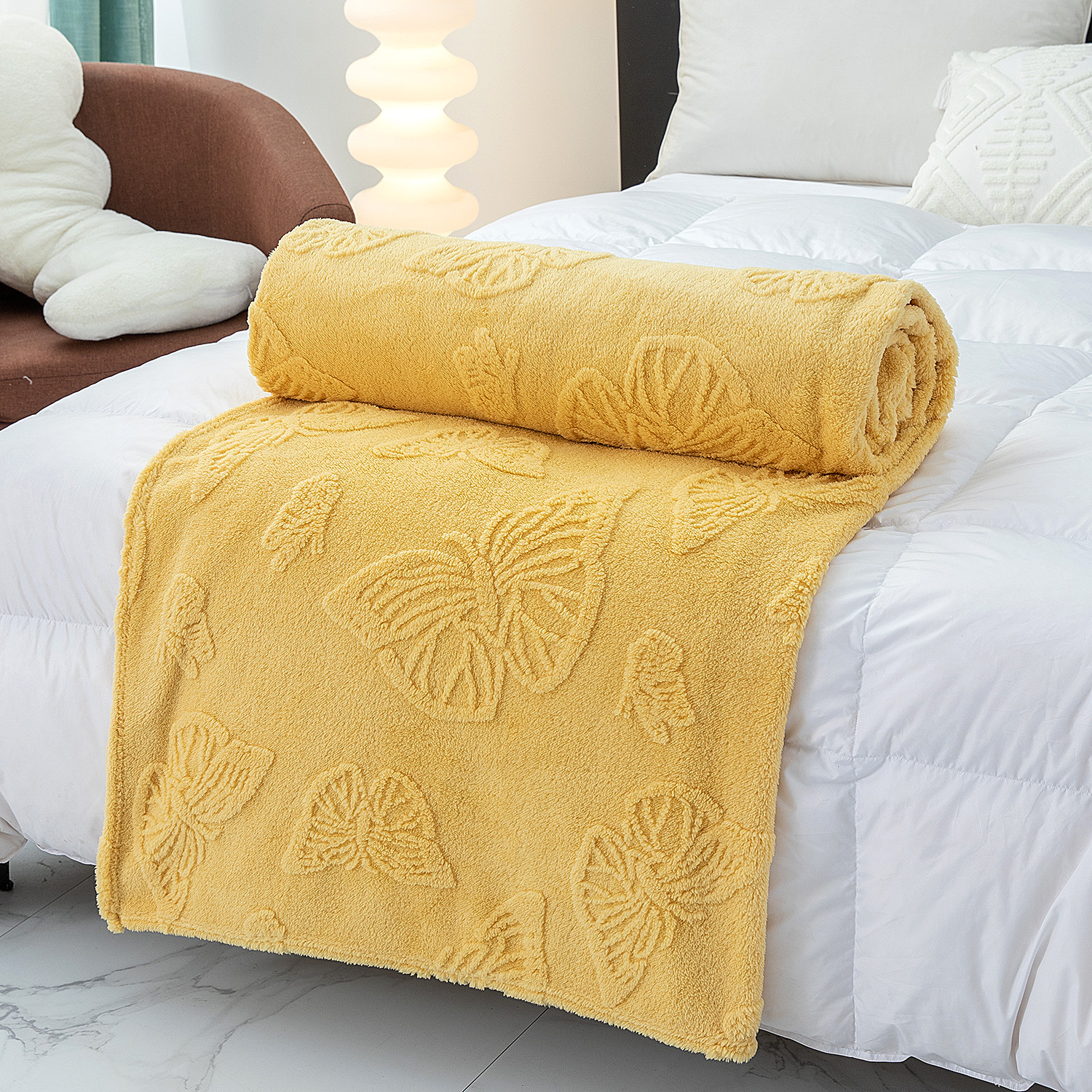 2024 nueva torre de mariposas manta de terciopelo de doble cara manta de manta de siesta de oficina de jacquard tridimensional grueso de color sólido