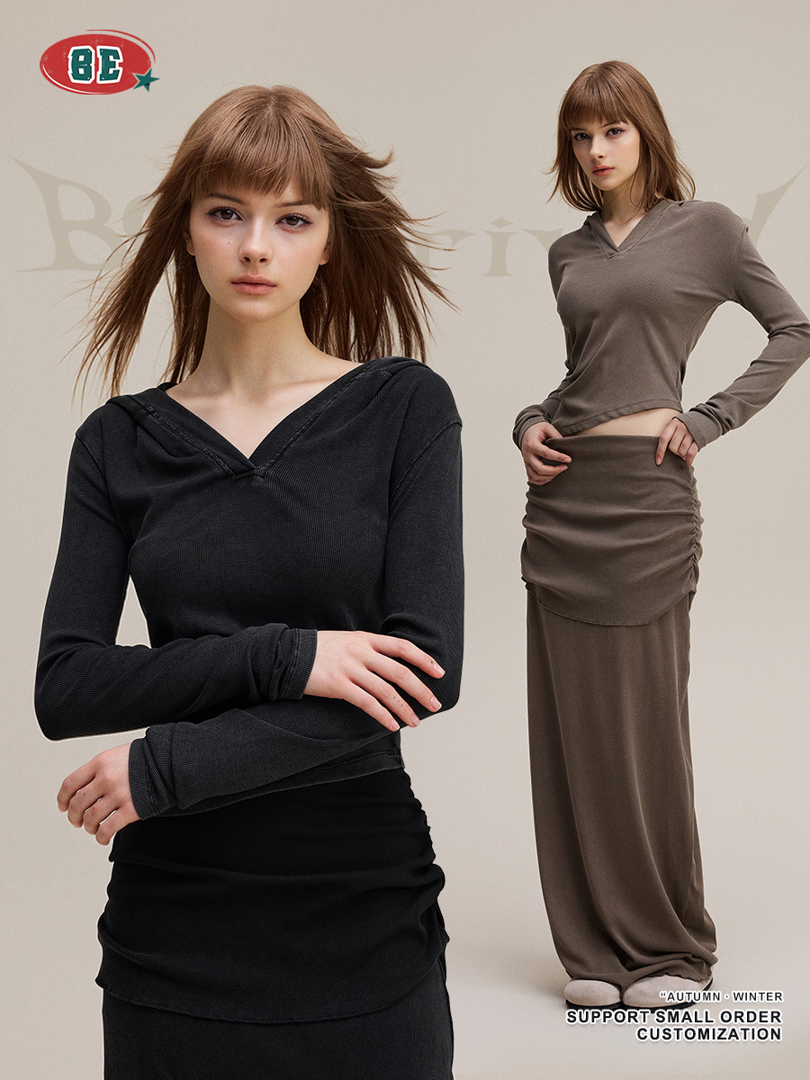 Ropa de mujer BE | Camiseta de Manga Larga con Capucha y Cuello en V, Ajustada a la Cintura, Estilo Retro Casual para Mujer, Otoño 2025