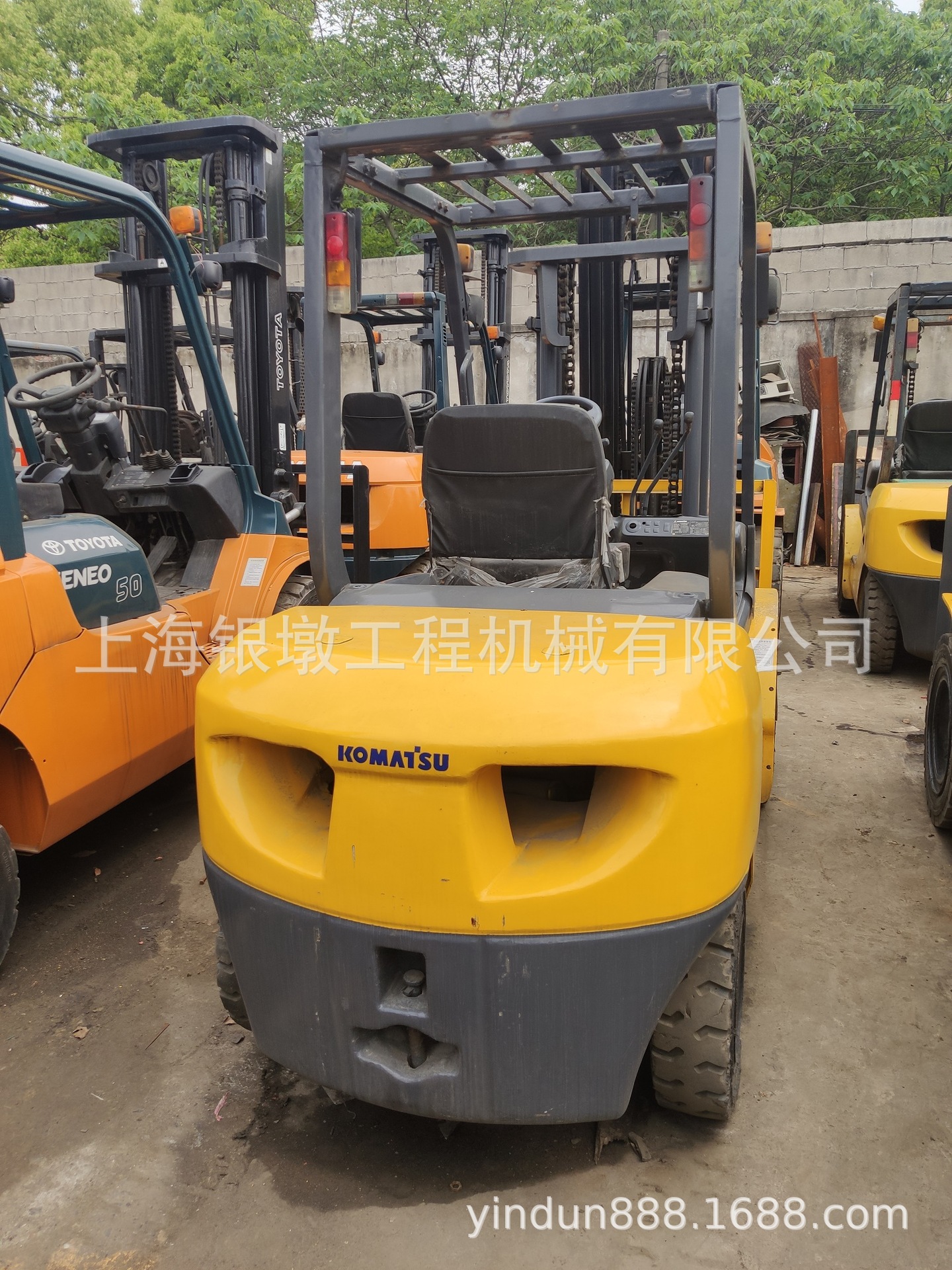 二手、小松3吨叉车上海出售