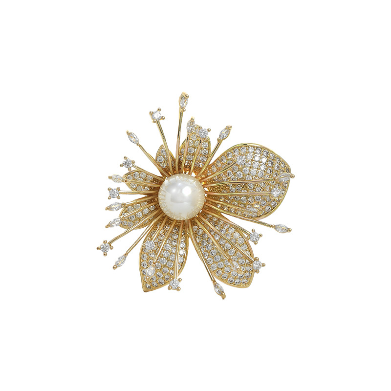 Perla Zircon flor broche de moda lujo ligero alto sentido de pin nicho sentido de diseño universal trajes accesorios al por mayor