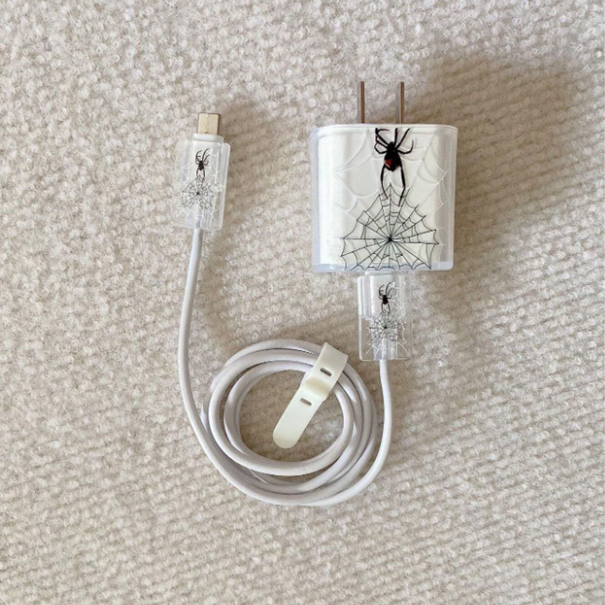 Apple 13 Funda protectora de datos Funda protectora de cargador de 20w Funda protectora de cable de datos Juego de cuatro piezas