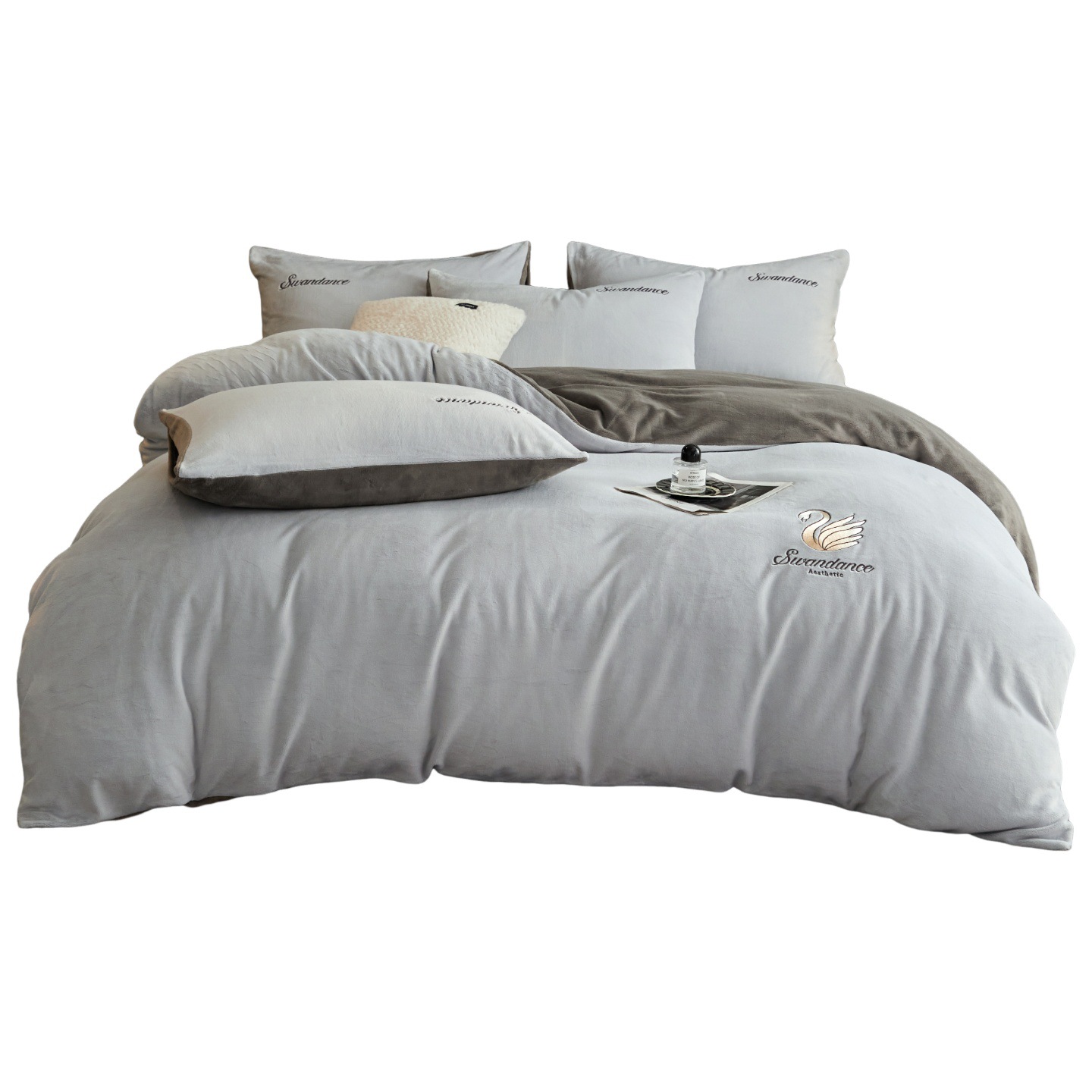Nuevo invierno de lana de leche de cuatro piezas, ropa de cama de lana de coral, colchón de flanela doble cara, sábanas de lana gruesas, tres piezas