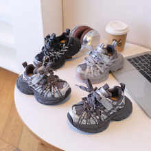 儿童运动鞋2025新款秋季小童低帮板鞋女童德训鞋宝宝休闲鞋子