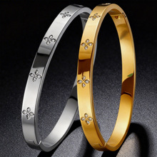 ����ɫ�¿������C Ů���߼��Рt������僾��W�����P����C