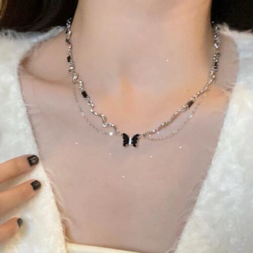 Wave Pattern Irregular Butterfly Necklace Women's Light Luxury Niche Clavicle Chain Design High-end Personality Necklace