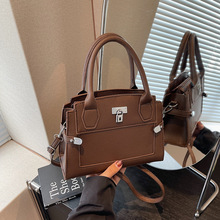 2025�羳�߼���Ů�K��������¿�r������������μ��б���