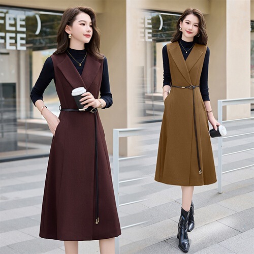 Spring and Autumn Suspender Suit Dress for Women, Knitted Style, Slimming Style, Two-Piece Skirt with Coat