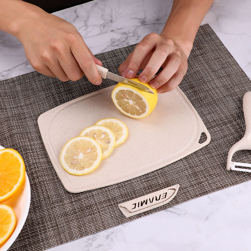 Cuchillo de frutas de acero inoxidable conjunto de cuchillo de planador de melón doméstico dormitorio para estudiantes lindo cuchillo de pelado portátil conjunto de tres piezas