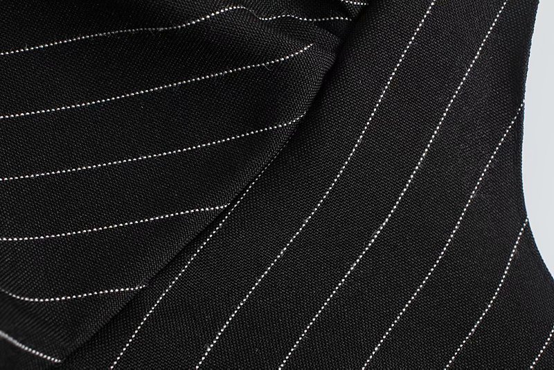 Blusa elegante de chifón con manga farol y cuello cuadrado a rayas negras NSAM44962