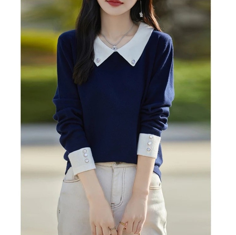 가을 2024 새로운 프랑스 틈새 빛 성숙한 명암 컬러 랩베이스 스웨터 여성의 우아한 슬림 긴 소매 탑