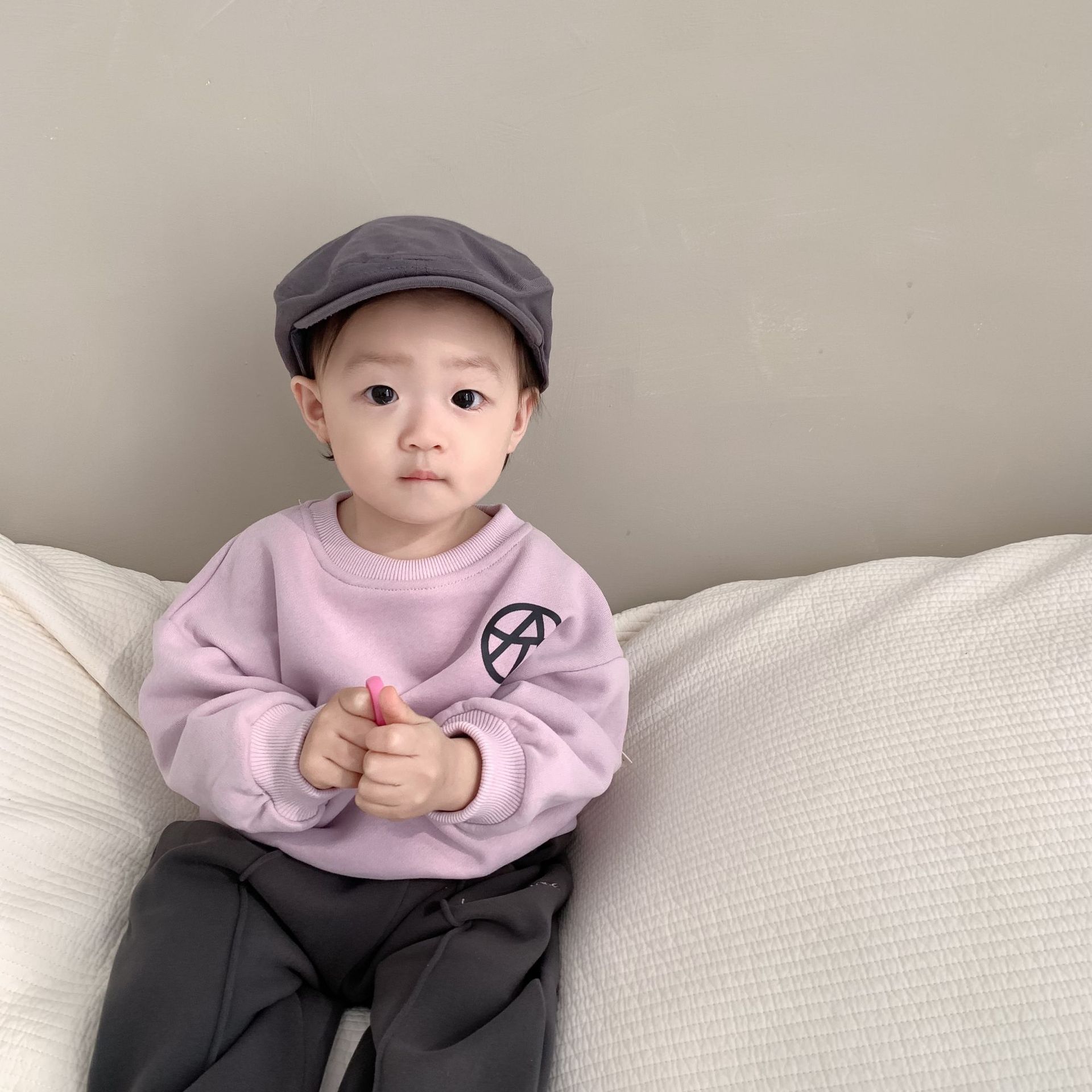 Bebé otoño e invierno más suéter de terciopelo bebé blusa engrosada versión coreana de ropa infantil ropa infantil invierno ropa infantil ropa protectora de cabeza
