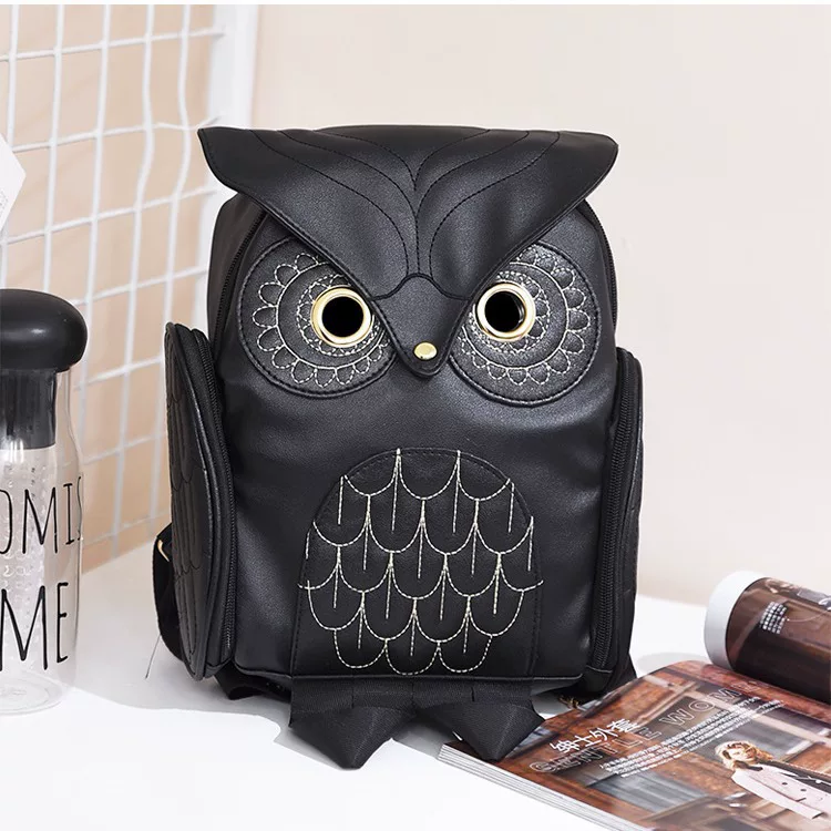 Trend backpack, fashionable cartoon three dimensional travel bag