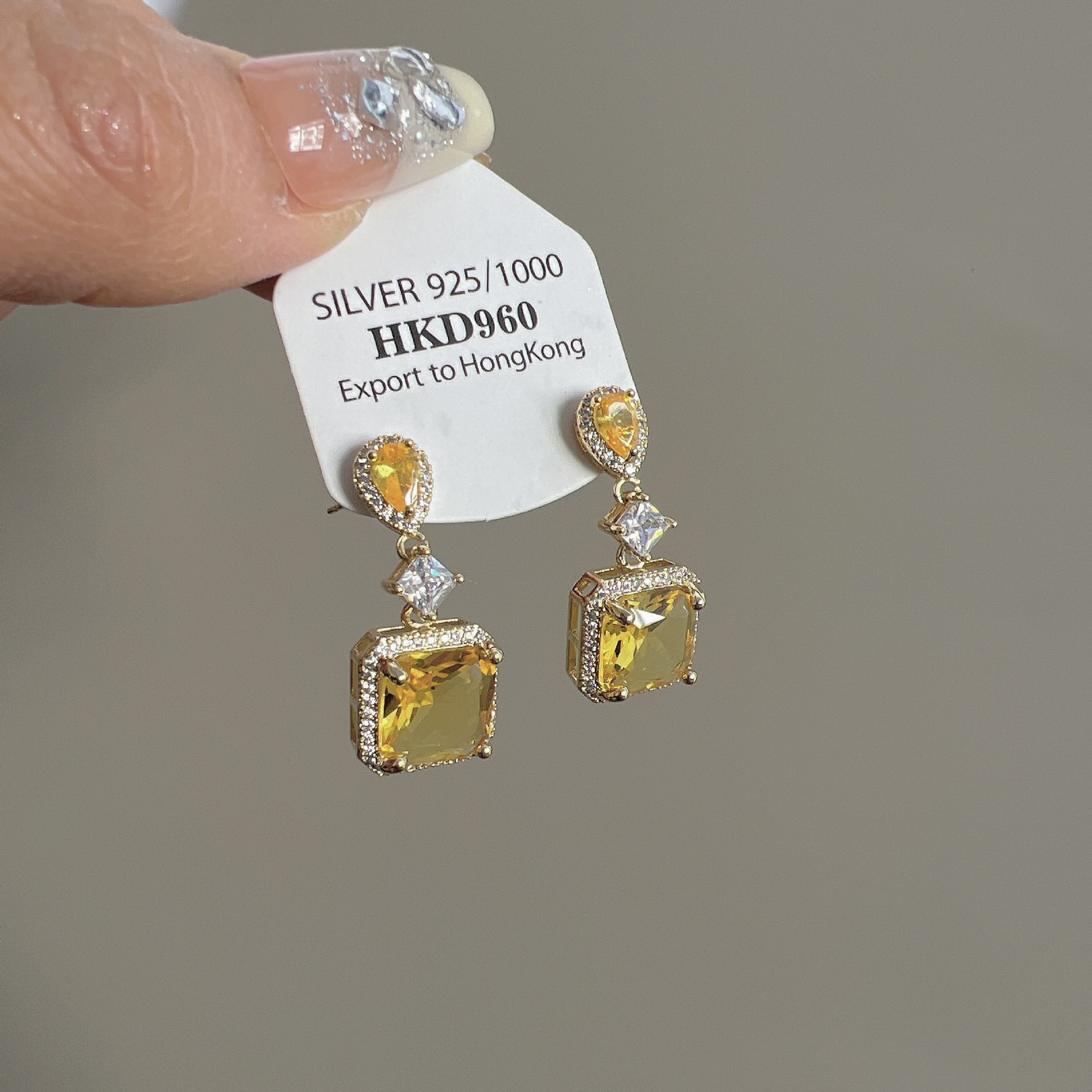 Yellow Diamond Drop Earrings Elegant Designer Style Earrings_voghion.com