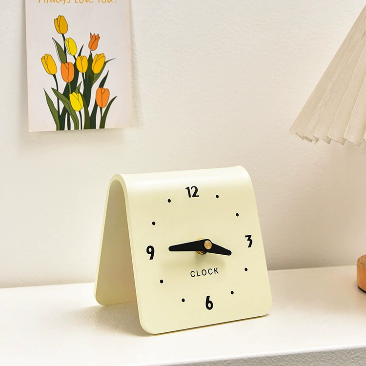 Настольные часы в стиле кремового цвета, украшения для гостиной, спальни, настольные часы, украшение для дома, прикроватные бесшумные настольные часы
