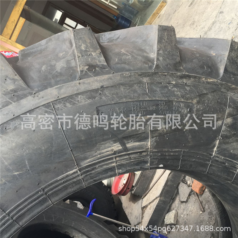 Neumático de tractor John Deere 20.8-38 Neumático agrícola de suministro de fábrica 20.8-42