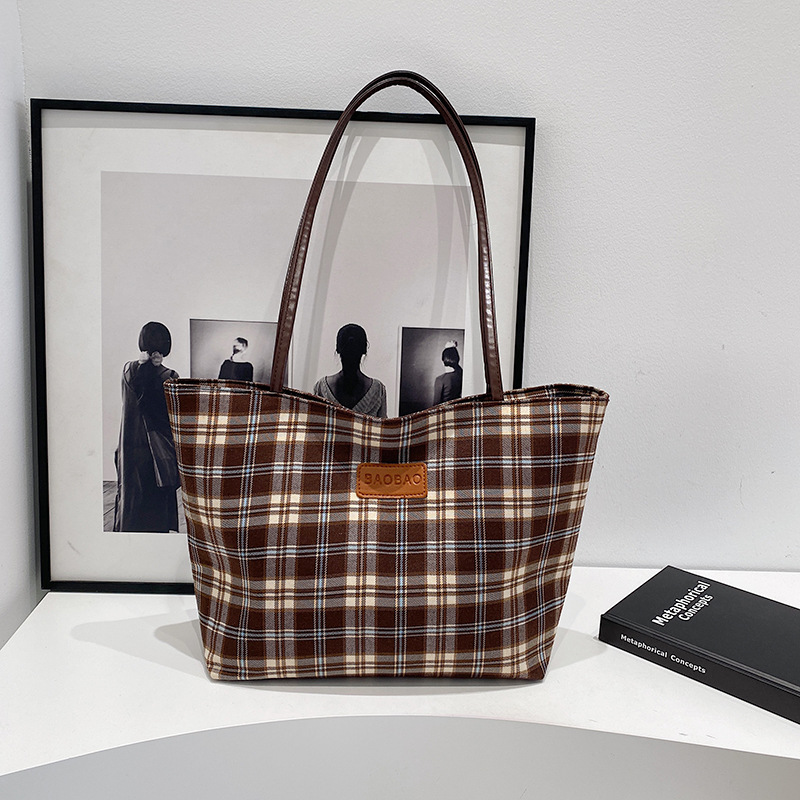 Bolsa de lona para mujeres 2024 nuevo otoño y invierno multifuncional bolsa de hombro casualidad cuadrada bolsa de viaje de clase