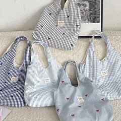 57191夏季ins新款蓝色格子刺绣小花单肩购物袋休闲手提帆布背心包