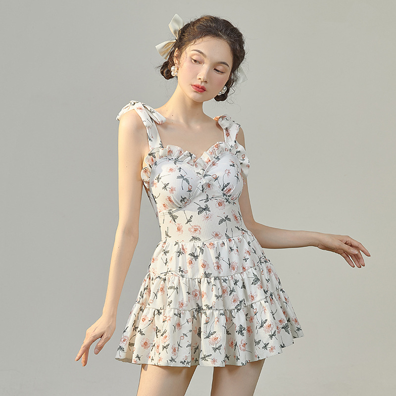 One-Piece Swimsuit for Women 2025 New High-End Floral Conservative Skirt Style Backless Ladies Student Hot Spring Swimwear Summer