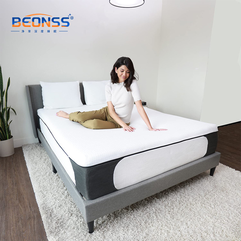 KINGSIZE Four Layer Memory Foam Mattress Breathable Cooling Gel Memory Foam Thickened Mattress