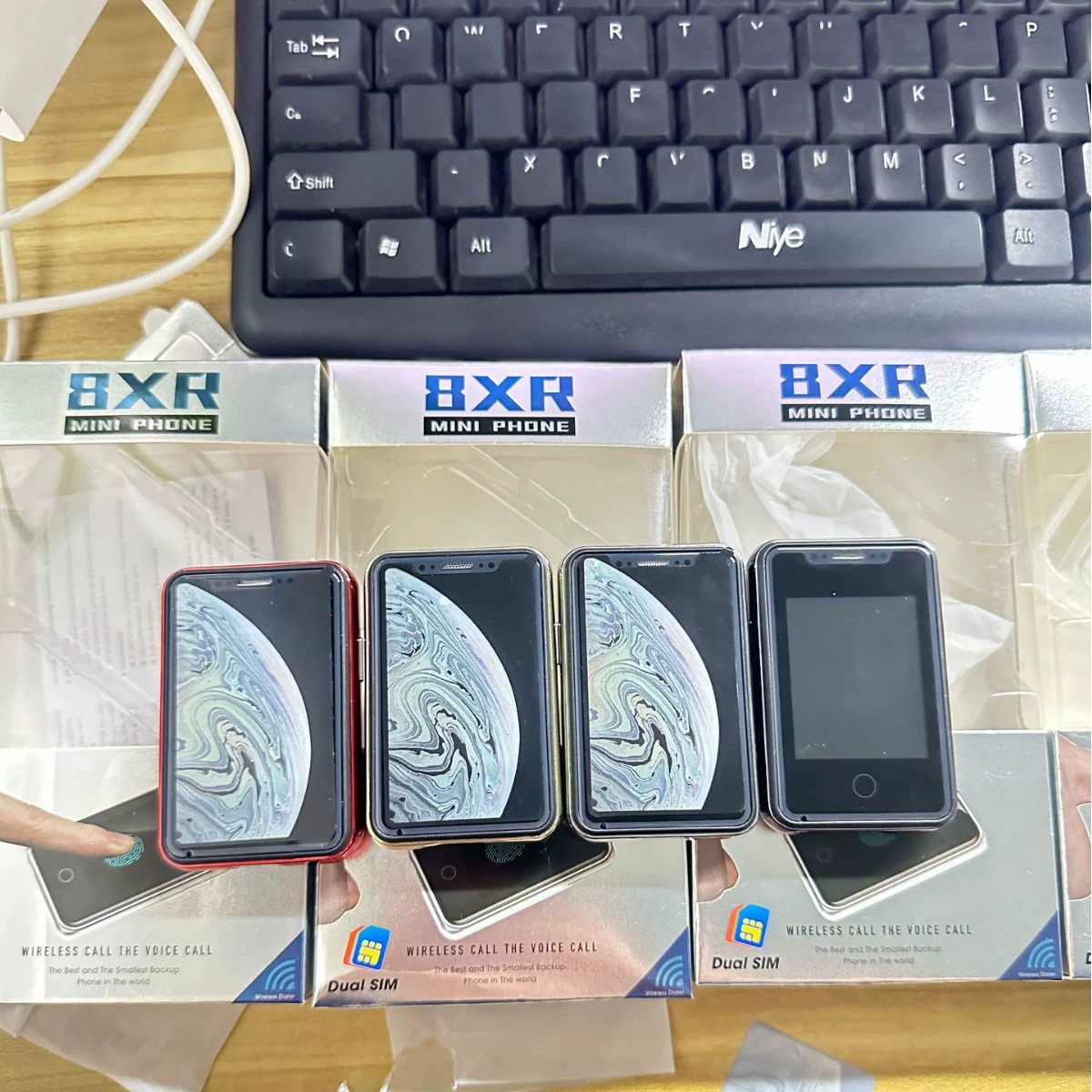 Маленький умный мобильный телефон, 7.7 дюймов, сенсорный экран