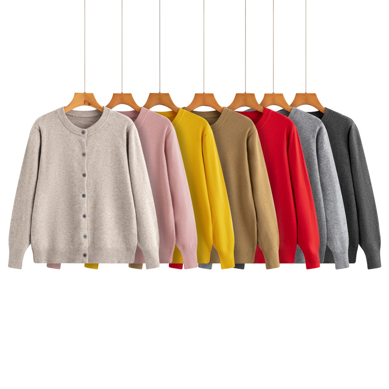 Autumn and Winter 2024 New Round Neck Knitted Cardigan Women's Warm Outer Wear Solid Color Jacket Top Casual Single-breasted