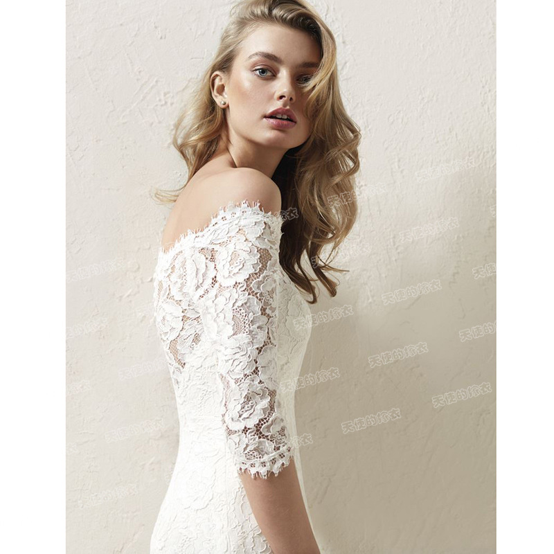 Lace wedding dress