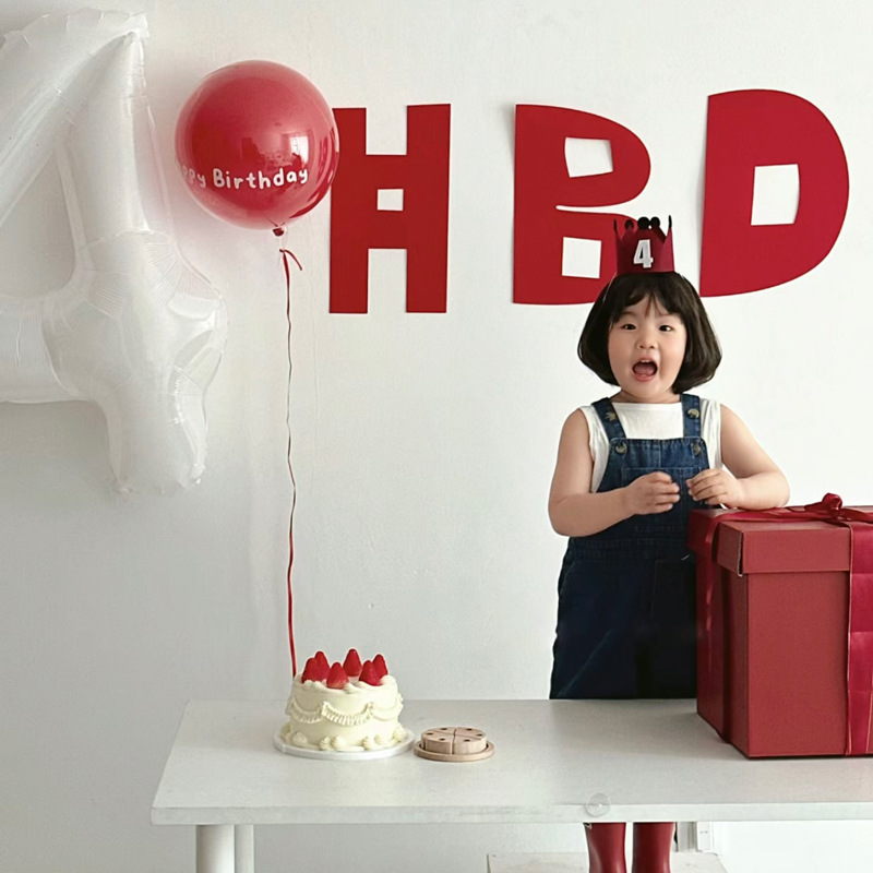 Painel de feltro vermelho para decoração de festa infantil e adereços para fotos de aniversário de um ano._voghion.com