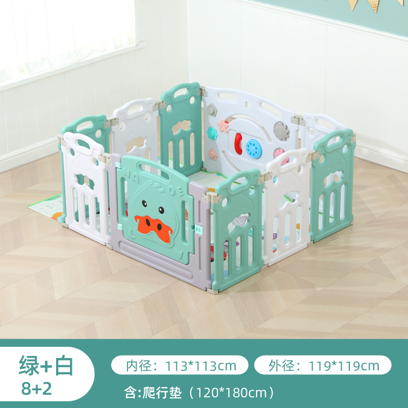 Green and white 8+2+ crawling mat