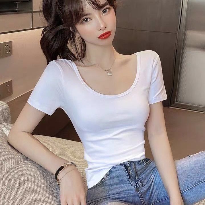 Camiseta blanca para mujer, manga corta, cuello en U, nuevo estilo de verano 2025, escote bajo, top delgado y ajustado, camiseta básica ajustada.