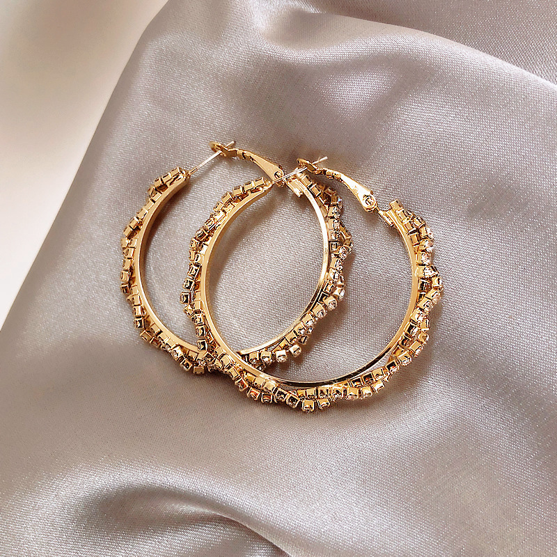 Fashion Round Alloy Sequins Plating Artificial Rhinestones Hoop Earrings display picture 1