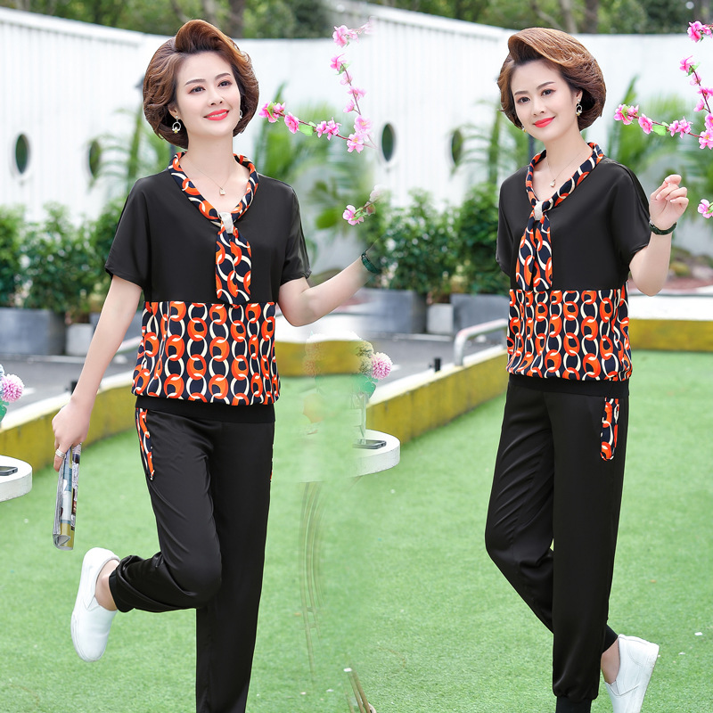 年轻妈妈夏装运动套装40岁50中老年女洋气短袖T恤减龄休闲两件套