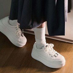 真皮厚底小白鞋女秋季新款时尚百搭简约小个子松糕底增高休闲板鞋