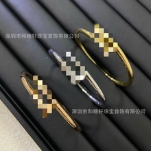 ������C925�y�߰汾���s�Ʒ�^β��֭h�S��ֱ�N��