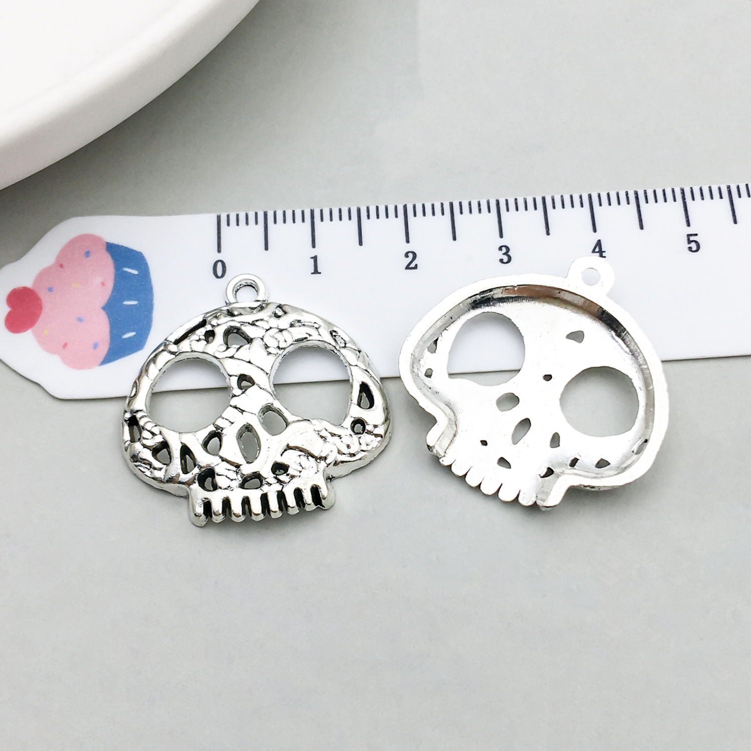 Mixta 80 accesorios de Halloween calabaza cráneo murciélago bruja colgante DIY accesorios de la joyería pendientes material