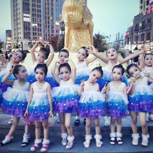 �׃��赸���ȹ��ͯ�赸��ȺС���L��ѩ������ͯ�ݳ�����̨����