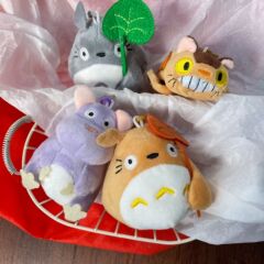 トトロのバスのネズミの精霊の小さい猫のぬいぐるみのペンダントのかわいい漫画の葉子の竜の人形はGJ217を飾ります。