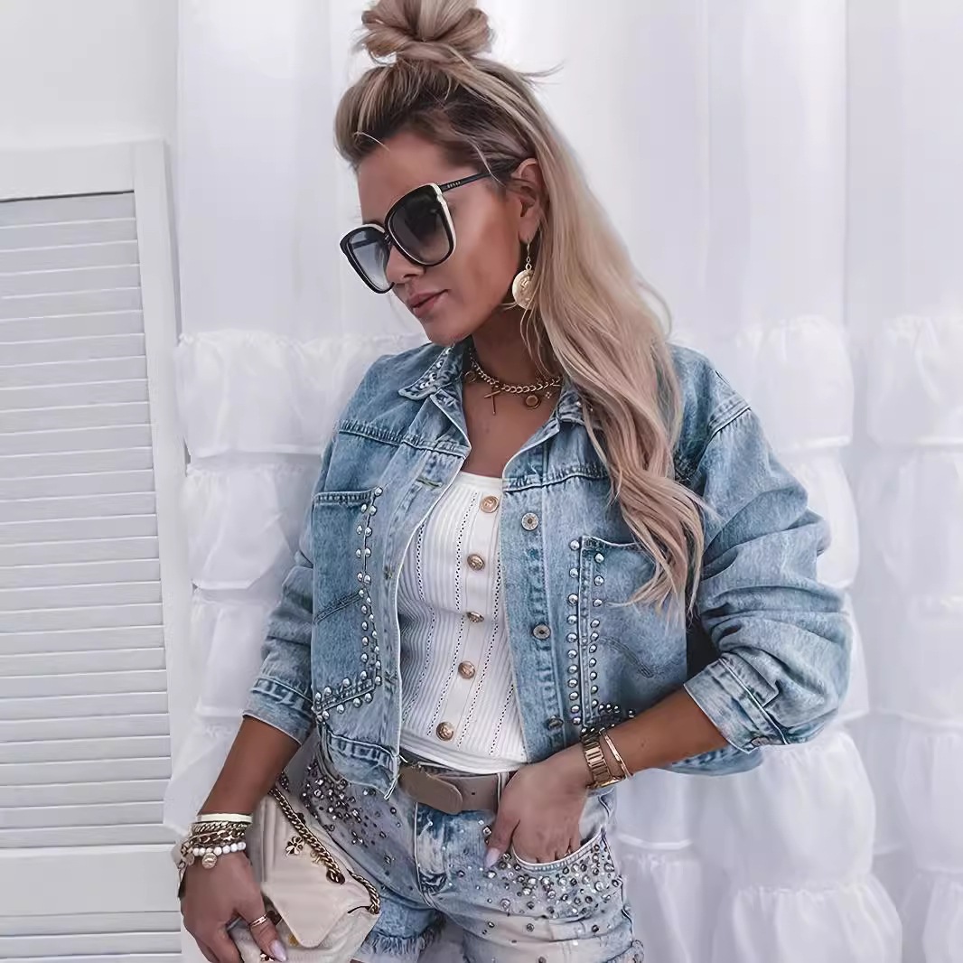 European and American Style Ins Fashion Rivet Heavy-Duty Denim Jacket for Women, Short Washed Vintage Loose Denim Jacket