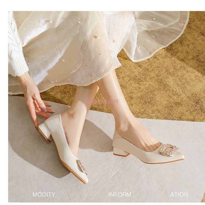 黑色低跟水钻单鞋女2025年新款职业气质浅口二八月尖头工作女鞋