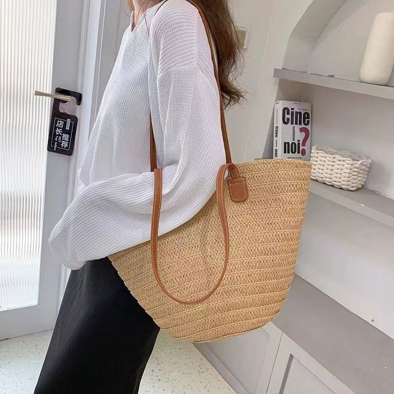 Women's Large Straw Solid Color Vacation Beach Weave Zipper Straw Bag display picture 4