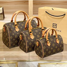 ����� L���^��2025�¿�speedy��ƤV��ʿ�D�r��б������ӡ����