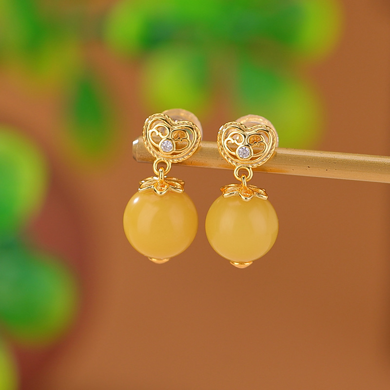 Bông tai bạc S925 mạ vàng hạt trái tim rỗng phong cách retro — Mẫu sáp ong