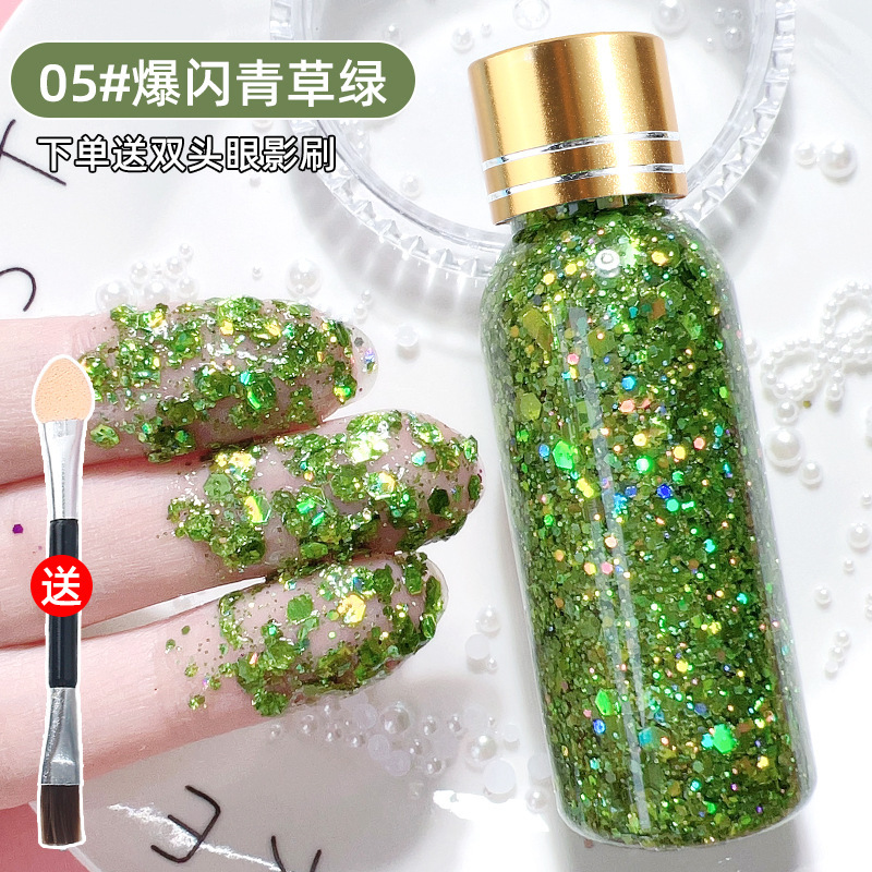 きらきらと光る液体の大きいスパンコールのフラッシュ舞台の化粧は髪の毛の顔の接着剤のジェルのフラッシュのアイシャドーの化粧を演出します。|undefined
