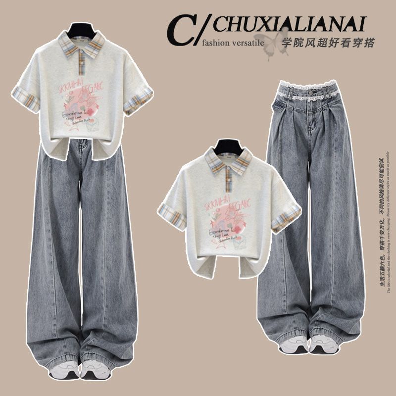 Fashionable Outfit # Korean-Style Design with Printed Polo Collar and Short Sleeves Paired with High-Waisted Slimming Lace-Trimmed Jeans. Fashionable Outfit # Korean-Style Design with Printed Polo Collar and Short Sleeves Paired with High-Waisted Slimming Lace-Trimmed Jeans.